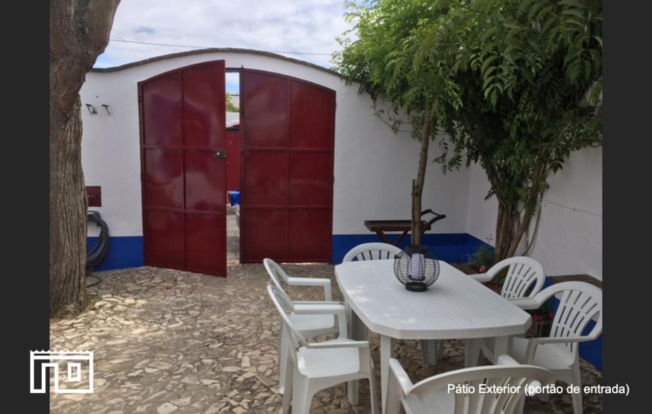 Casinha De Montoito Villa Exteriör bild
